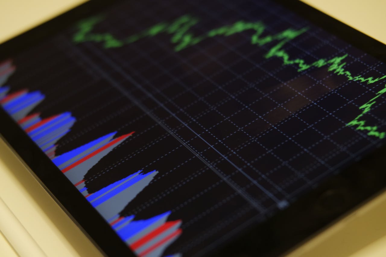Ce faci cu primele economii dacă vrei siguranță financiară